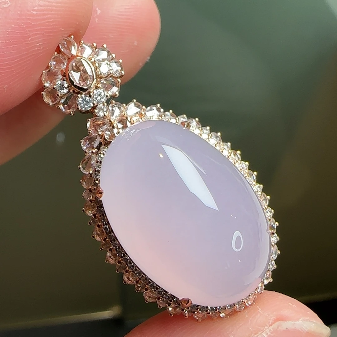 翡翠18K金镶嵌颈饰天然翡翠