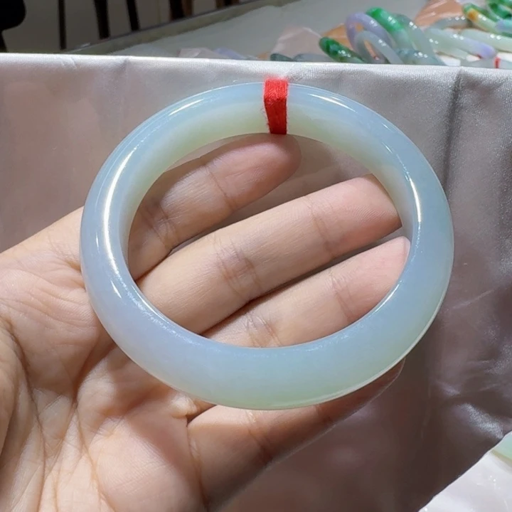 未镶嵌手镯翡翠58