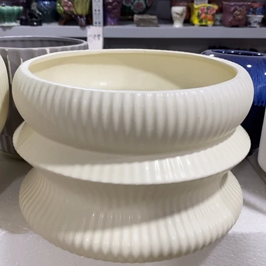 粗砂花盆瑕疵花盆有孔