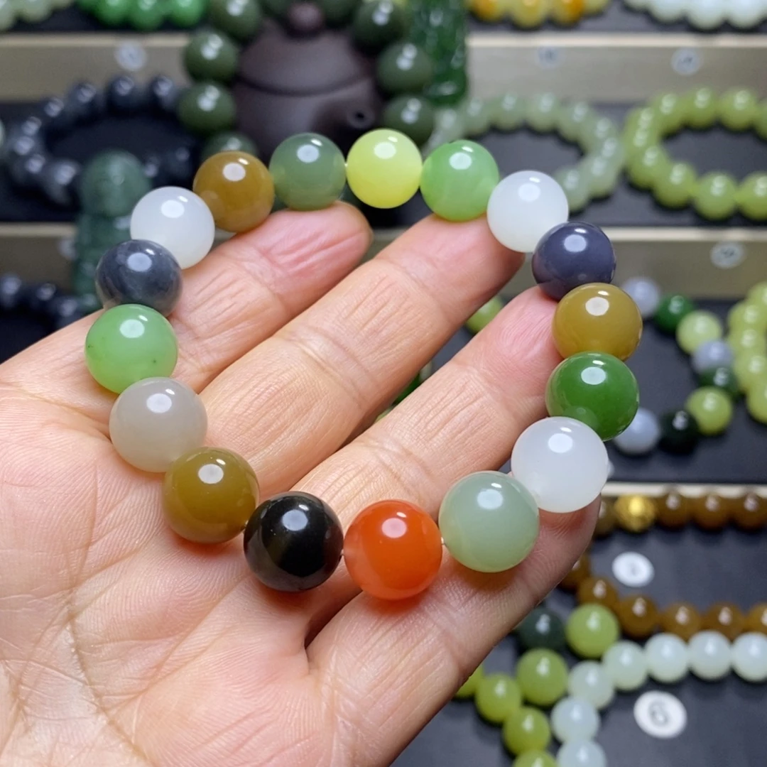 和田玉未镶嵌手串