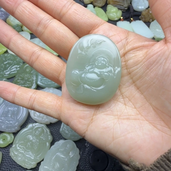 和田玉未镶嵌珠宝奇石