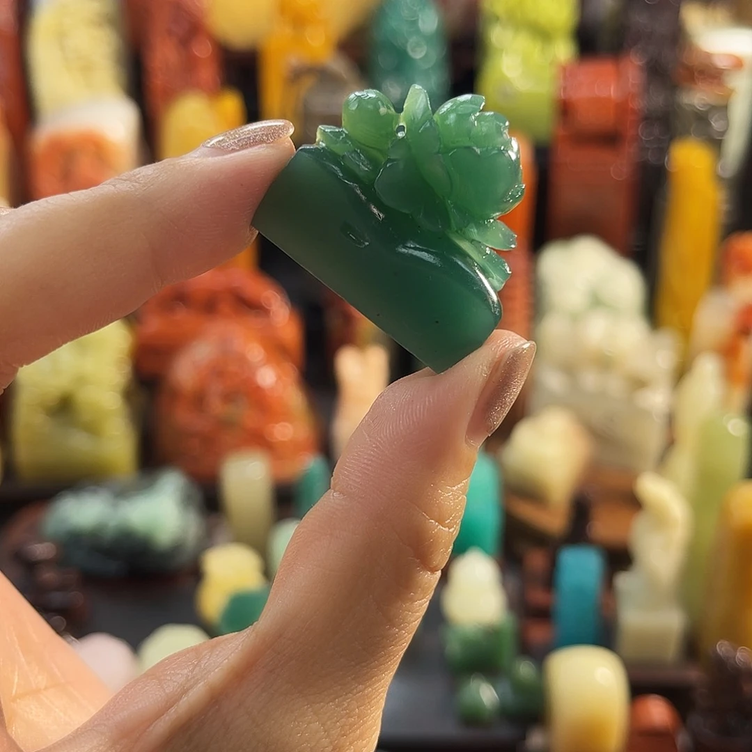 寿山石印石雾**是7670包