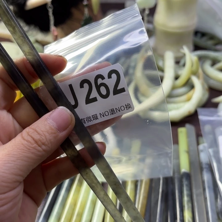 蛇纹石玉发饰合金呆****丶