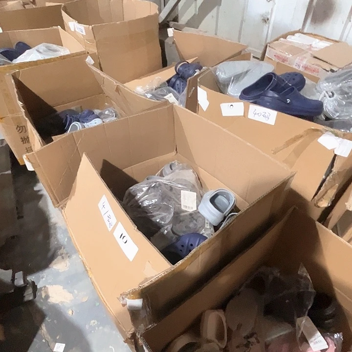 男士洞洞鞋40到45码拍下备注尺码。