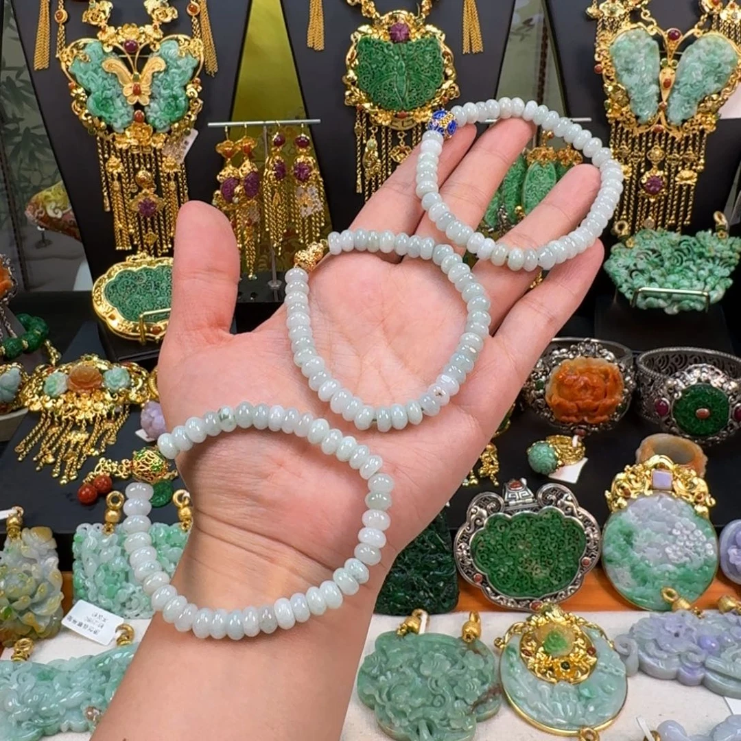 翡翠未镶嵌颈饰三选一