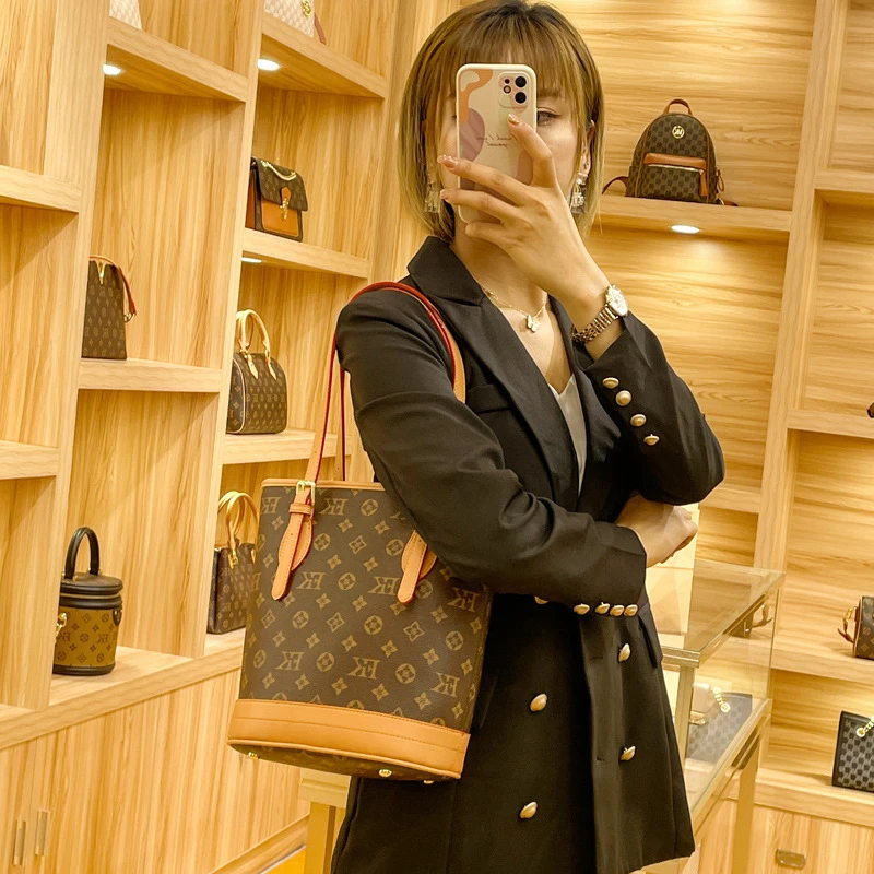 时尚百搭女士托特包经典单肩肩包气质轻奢休闲双面简约潮流子母包