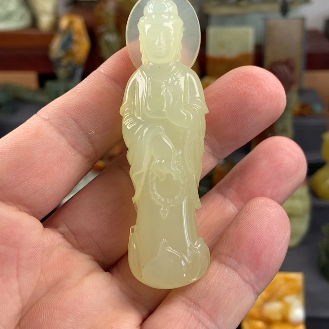 岫玉未镶嵌手把件
