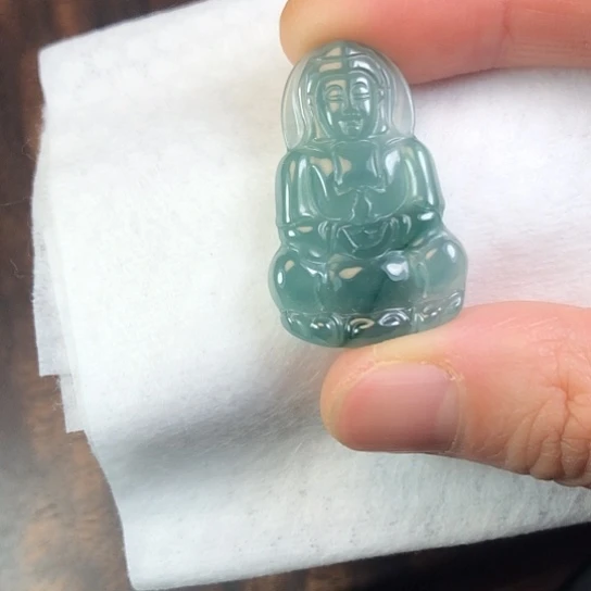 翡翠未镶嵌颈饰缅甸A货，每天下午1点半开播