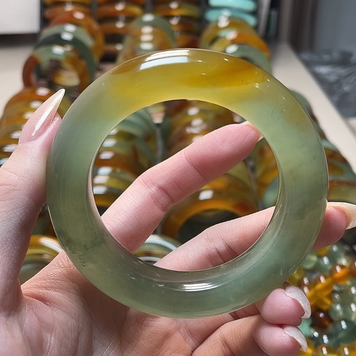 蛇纹石玉未镶嵌手镯54.7