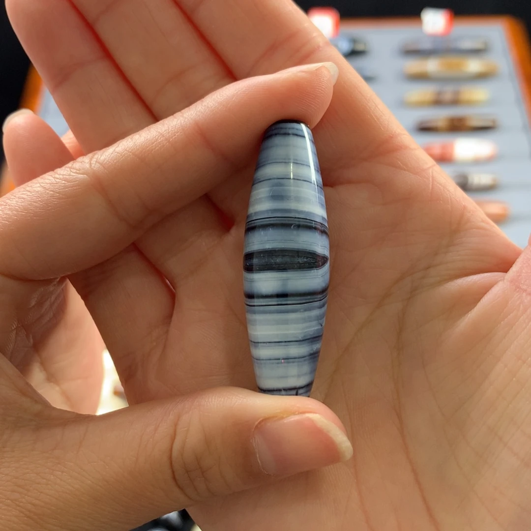 玛瑙/玉髓手链未镶嵌西**士