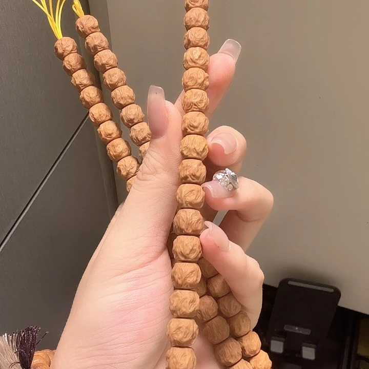 猴头核桃手串龙蛇之变