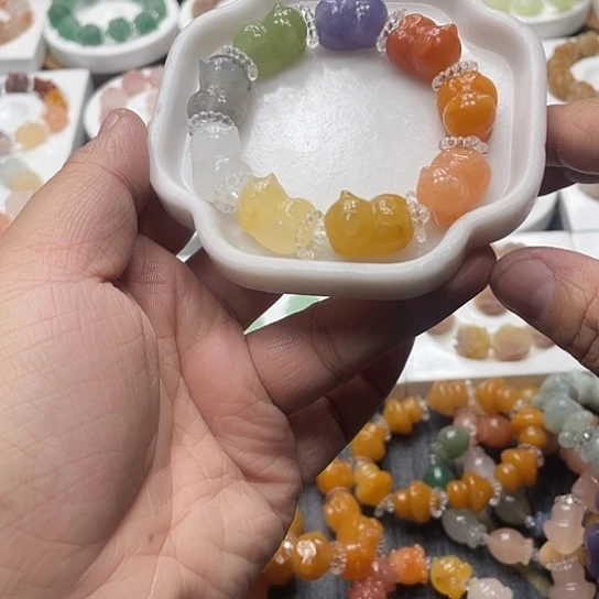 石英质玉（非洲翠）合金手串