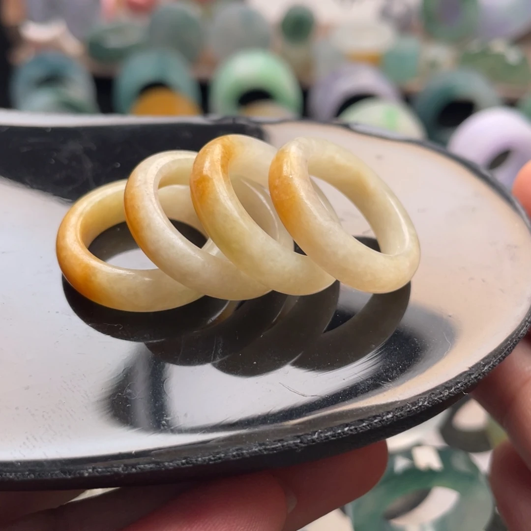 定制翡翠未镶嵌  一口黄（单个）
