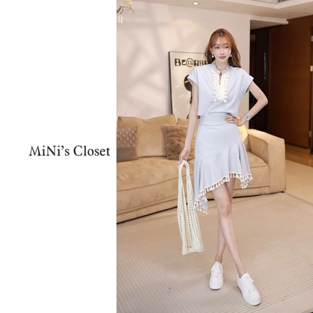 【MiNi推荐】高定肤感流气质V领花瓣串珠重磅短袖清凉套装女JE2162