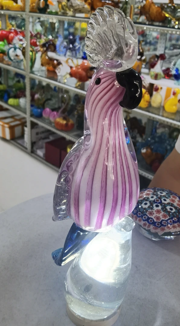 手工琉璃大鹦鹉桌面摆件