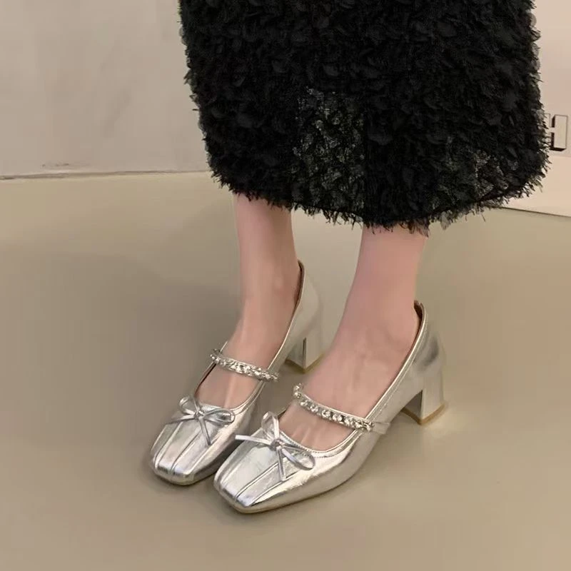 乔）断码精品女鞋- 偶有微瑕，听主播提示下单，完美主义者慎拍！ins