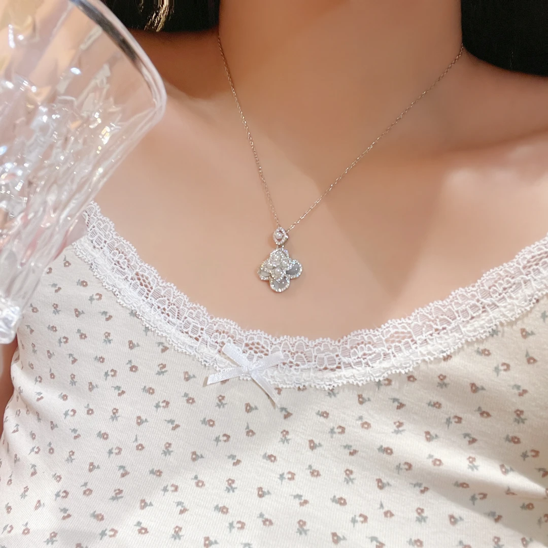 GINIFIMOR 铜项链 a384 轻奢百搭珠珠花朵项链女锁骨链