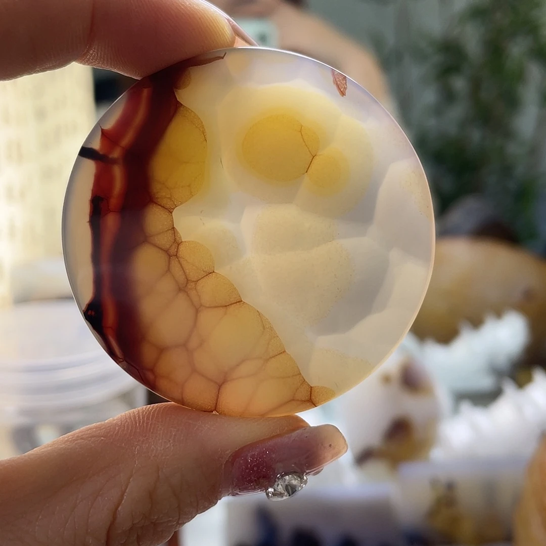 玛瑙/玉髓未镶嵌珠宝奇石