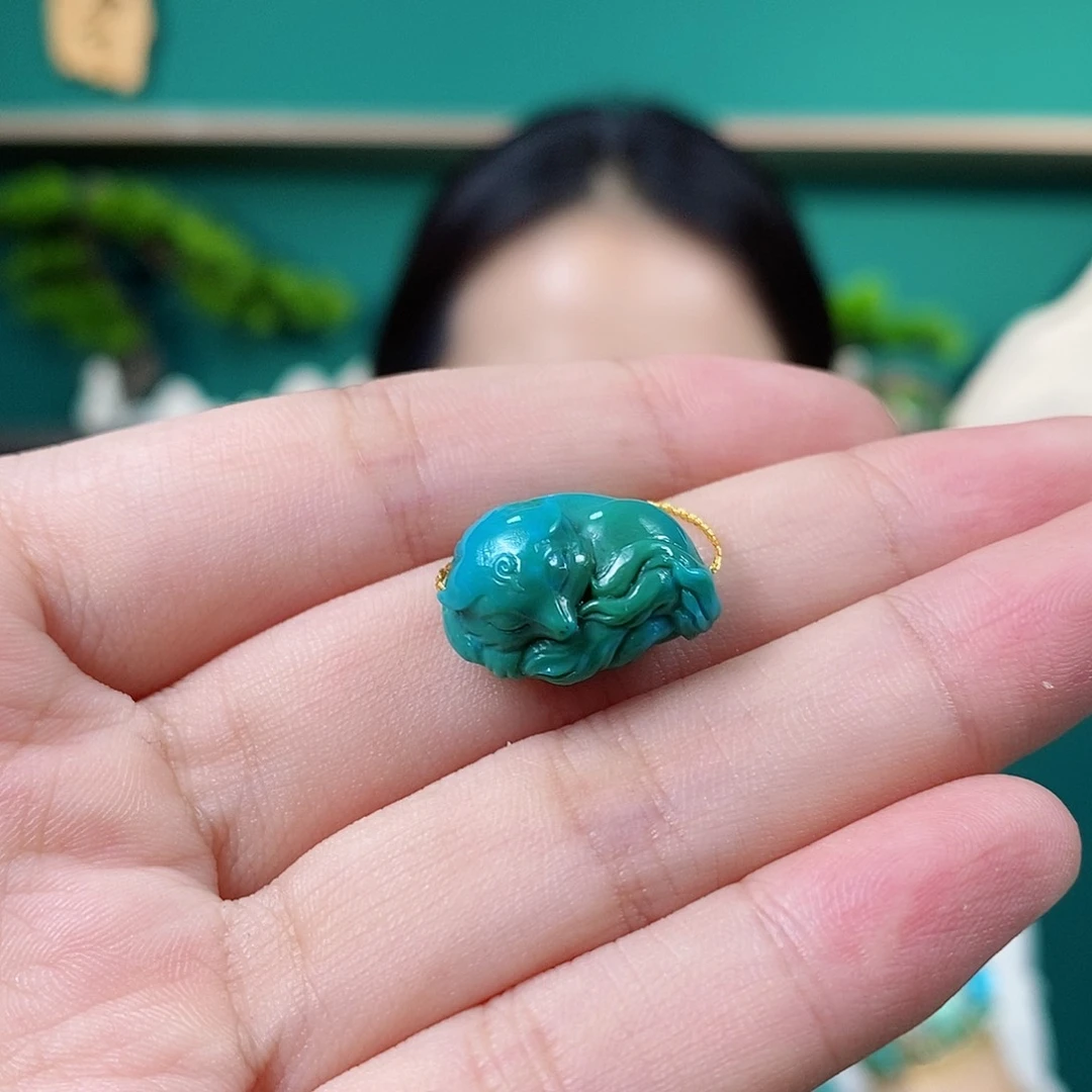 未镶嵌绿松石珠宝奇石