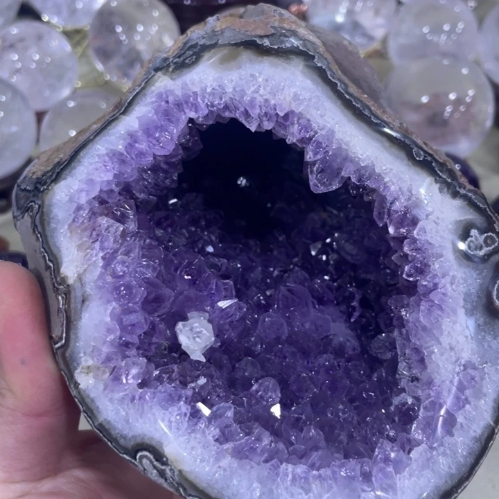 紫晶钛晶摆件未镶嵌