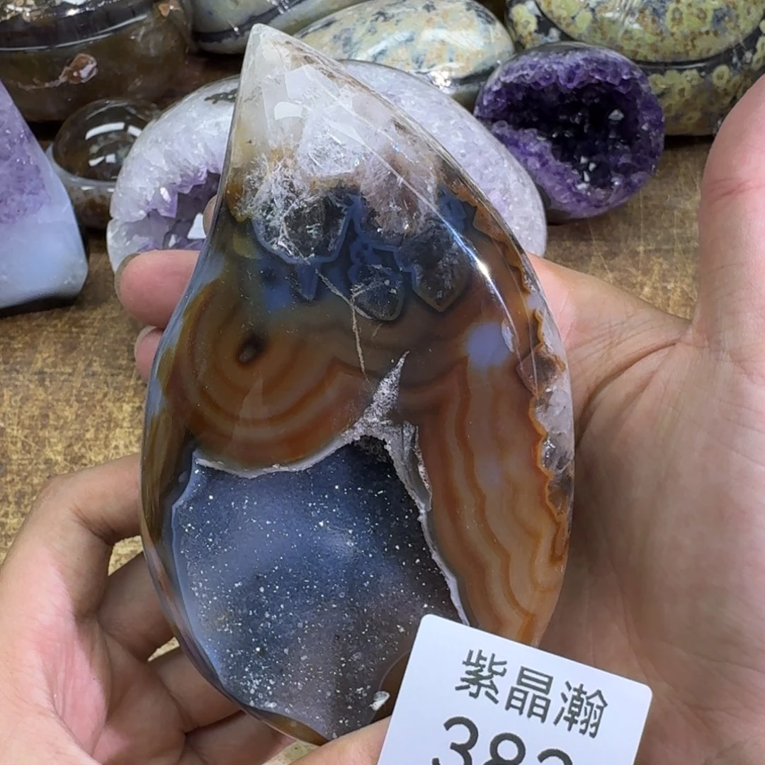 未镶嵌水晶大型摆件（非配饰）