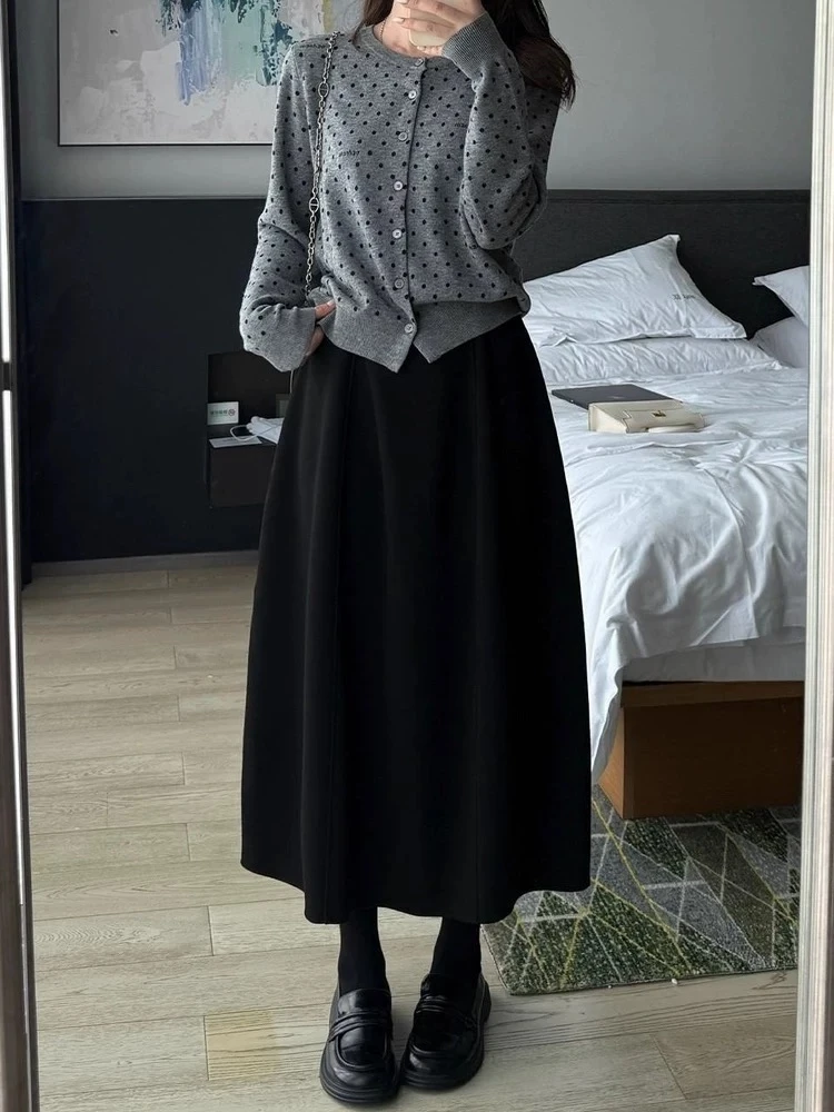 2025年秋冬新款山羊绒,桑蚕丝加厚花苞裙百搭显痩