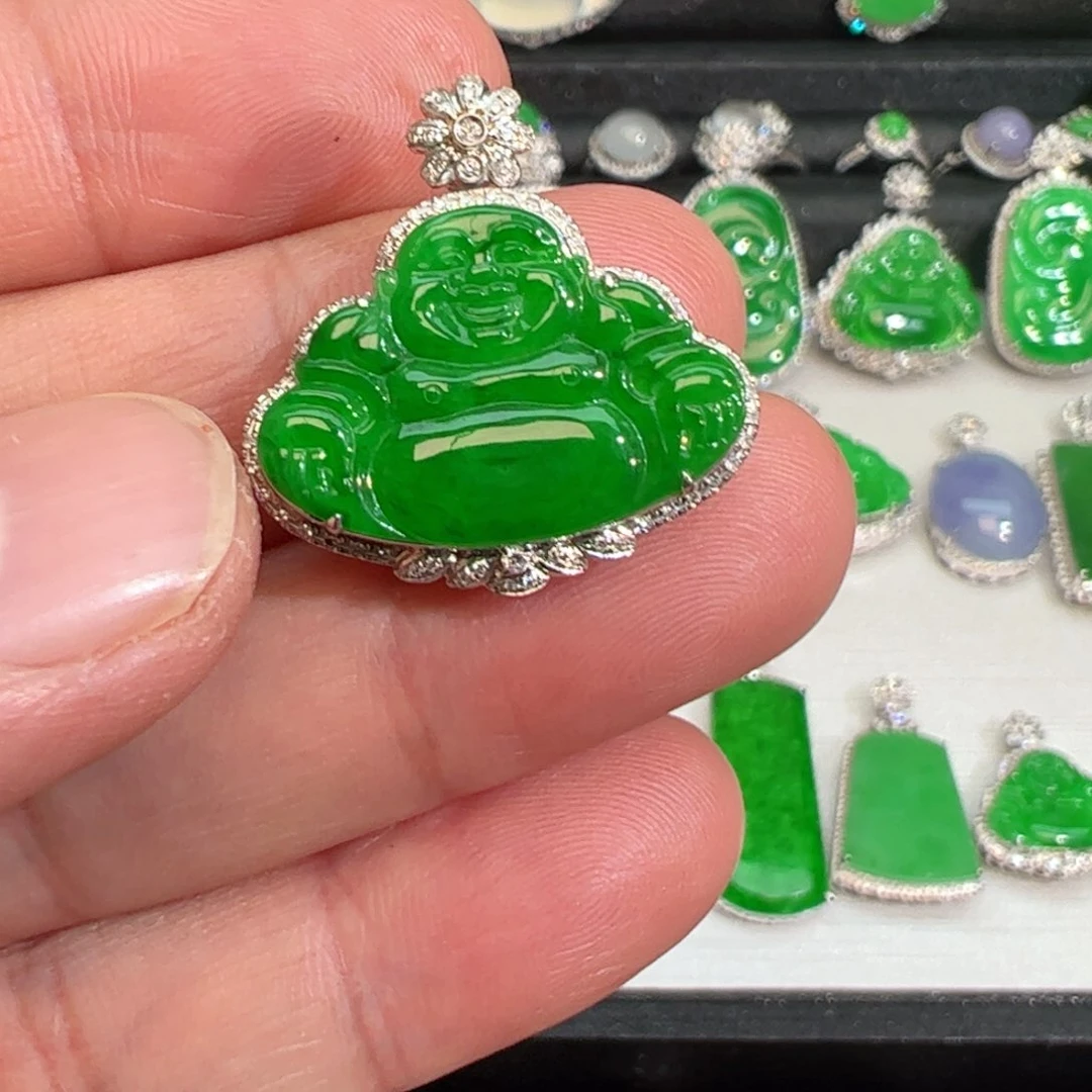 翡翠吊坠(不含链)18K金镶嵌