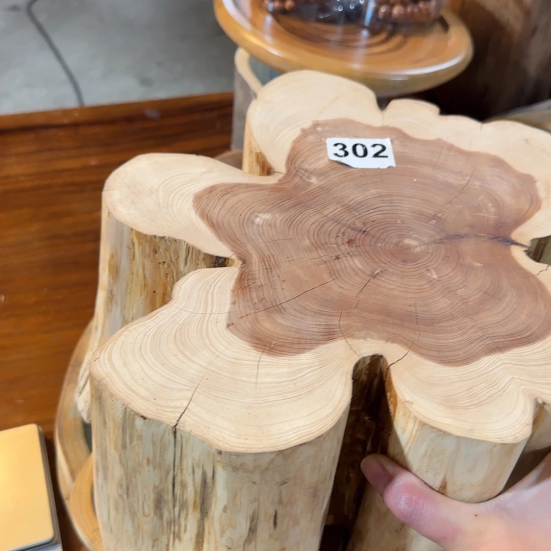 檀香木红香柏302