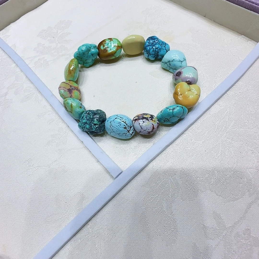 未镶嵌绿松石原矿绿松石