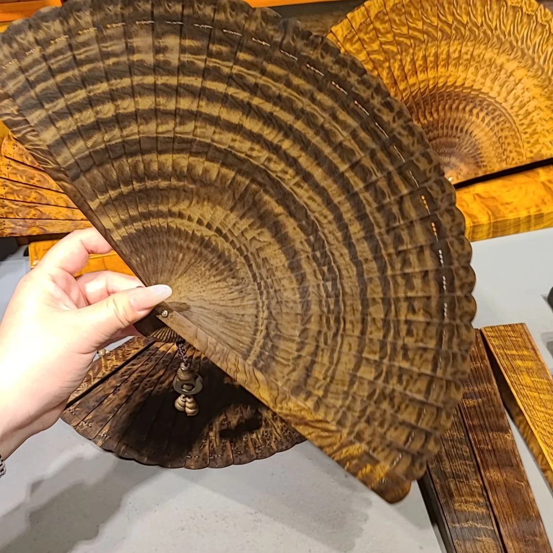 扇子20.7小叶桢楠金丝楠木苏扇阴沉