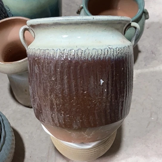 紫砂花盆口15高度18瑕疵