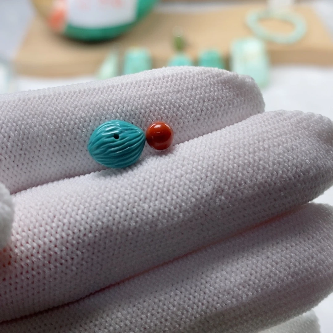 南红玛瑙颈饰未镶嵌