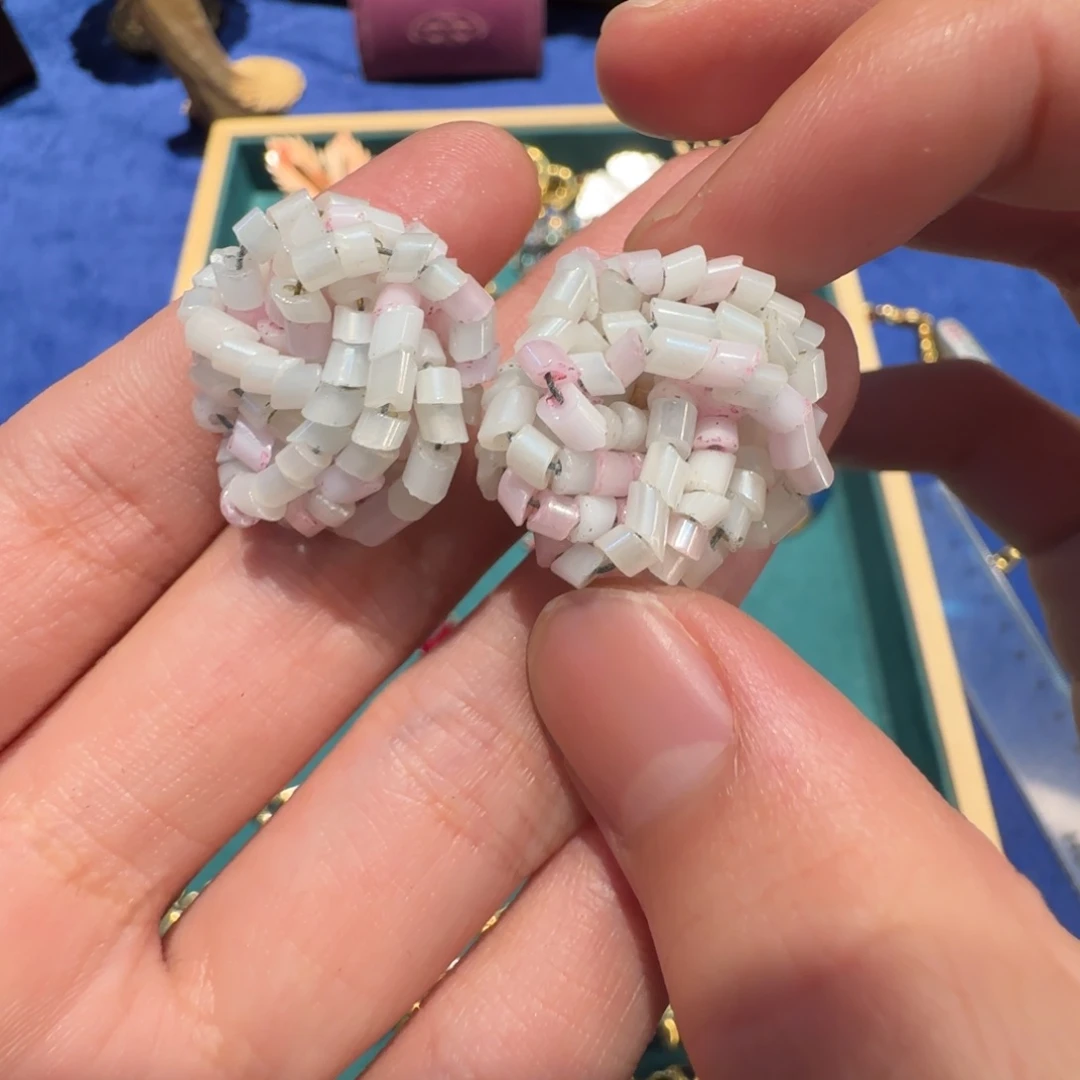 琉璃纯铜合金瑕疵