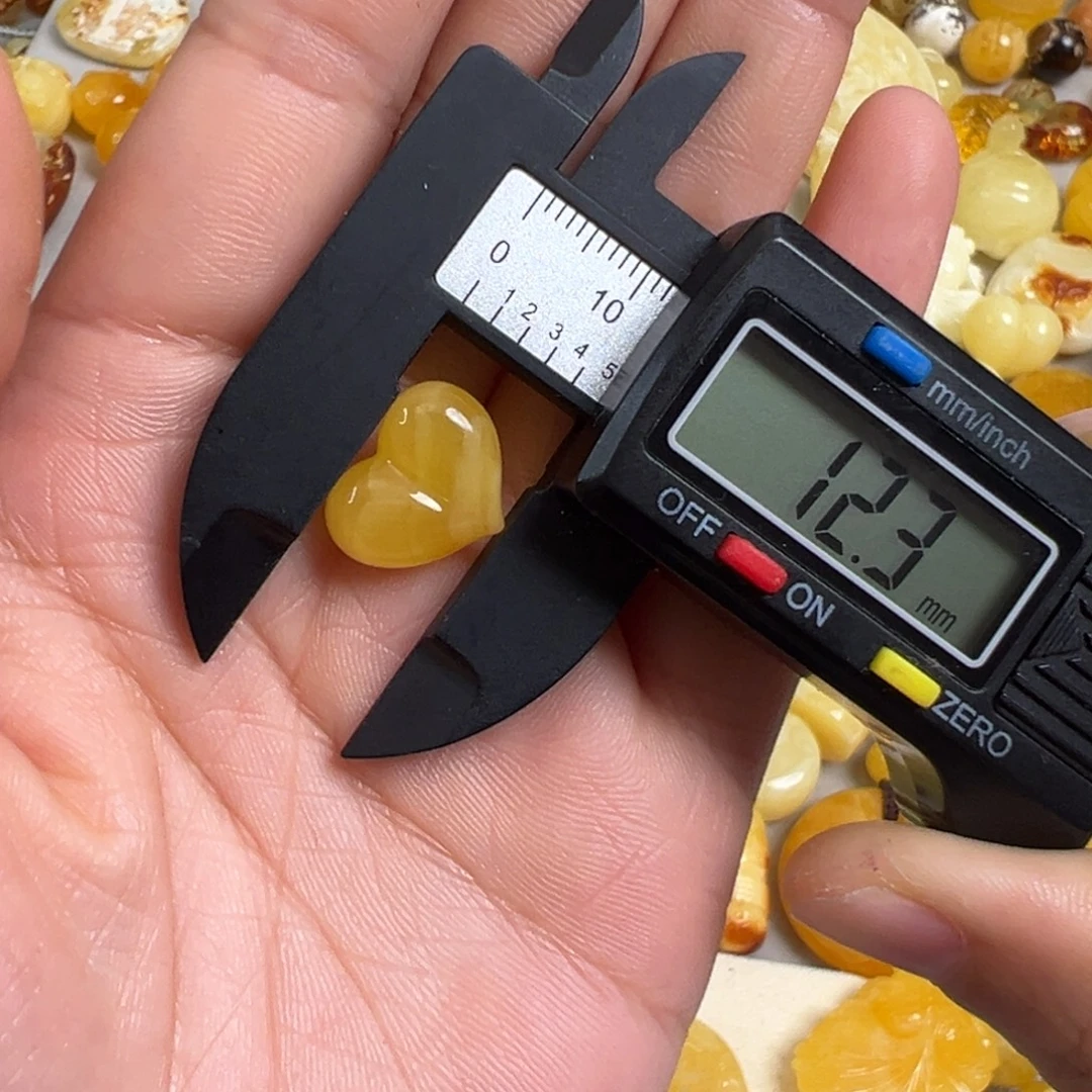 蜜蜡未镶嵌裸石蜜蜡