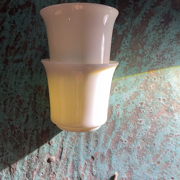 摆件纯色马蹄酒杯
