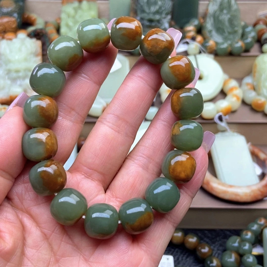 用***7手串未镶嵌透闪石质玉