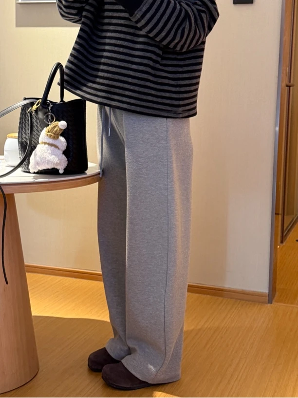 「用心自制」松弛肌理感遮肉阔腿直筒裤