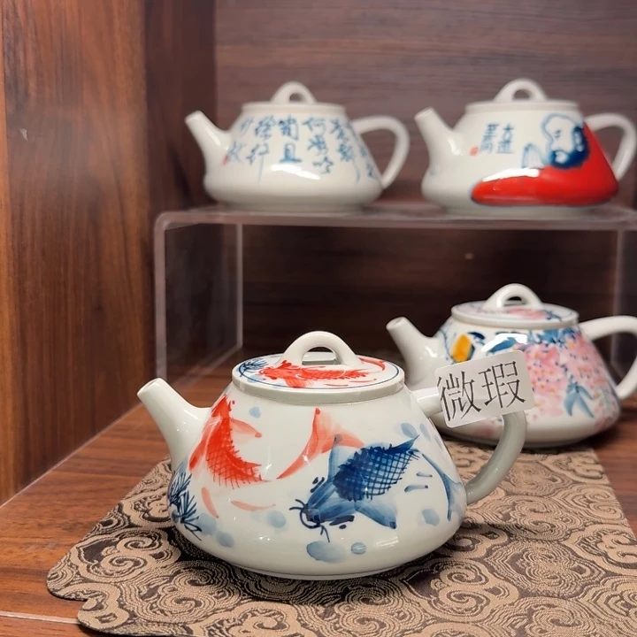 釉下手绘茶具微瑕