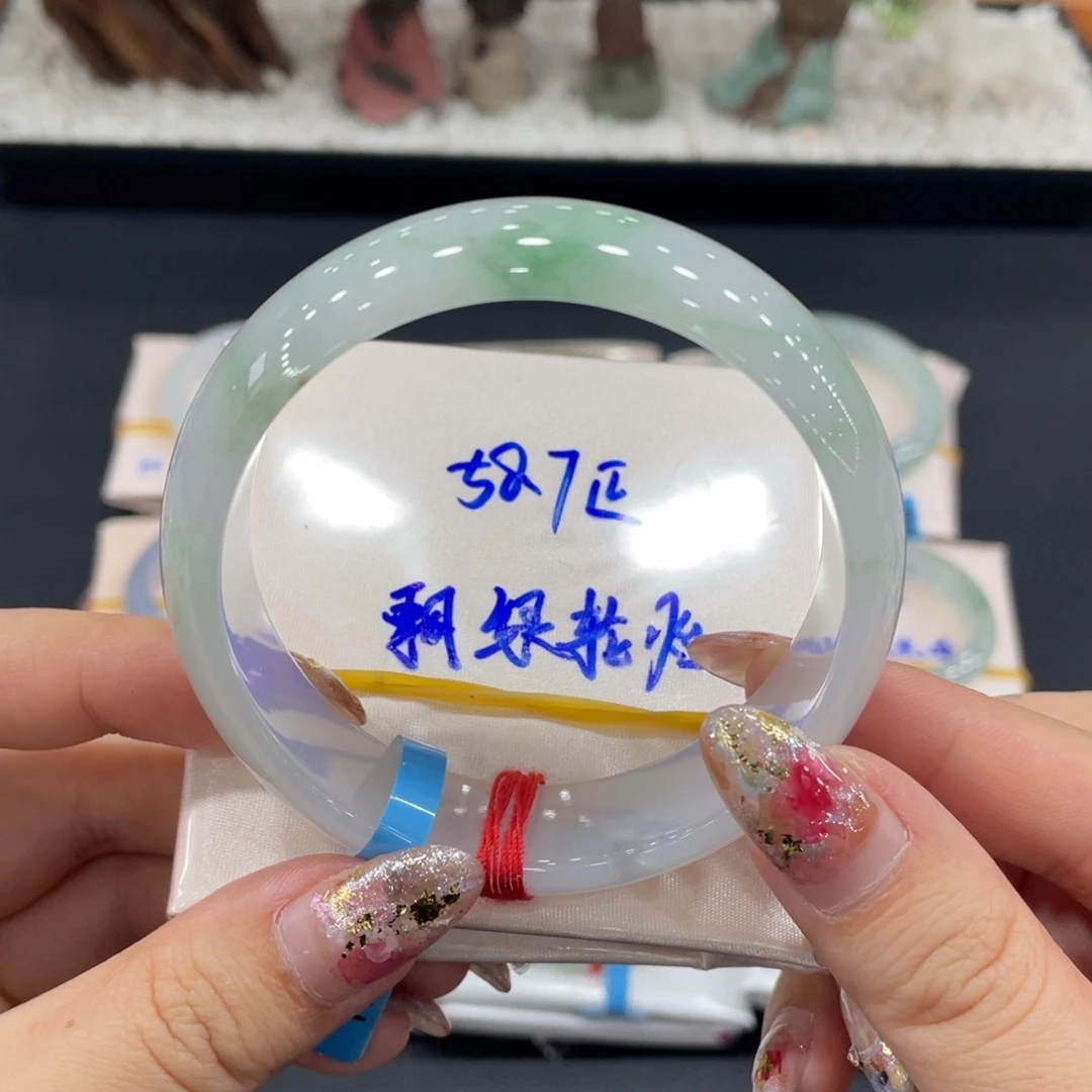 未镶嵌手镯翡翠缅甸天然翡翠手镯