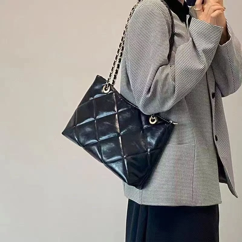 秋菱格大包包2025新款潮时尚网红单肩斜挎包大容量女链条百搭ins