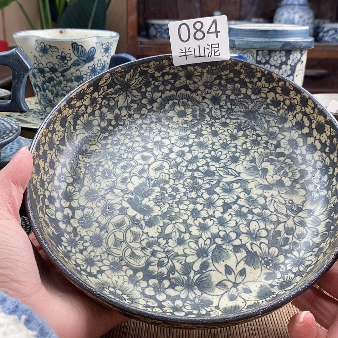 手工手绘青花陶瓷