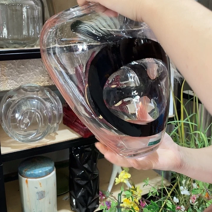 陶瓷花瓶部分（微瑕）