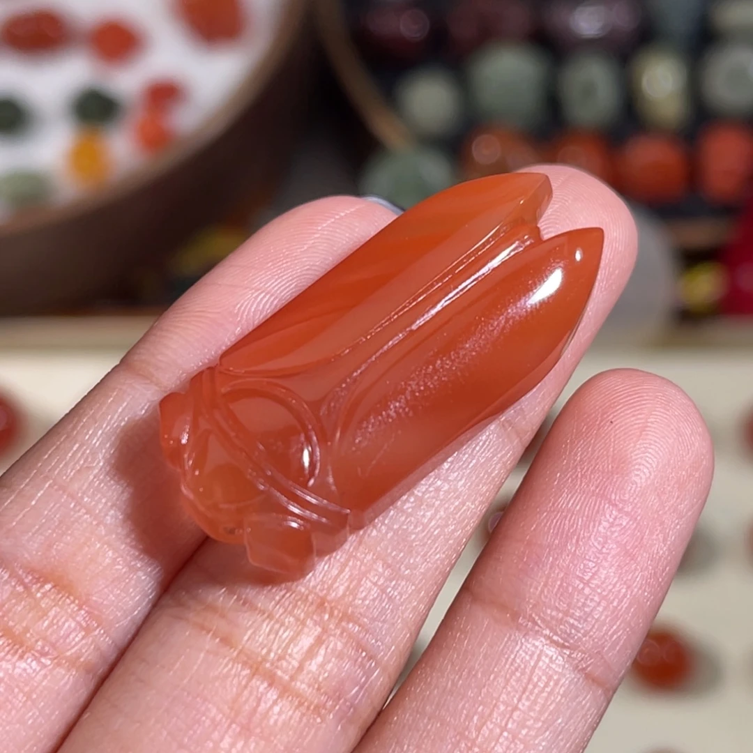 南红玛瑙未镶嵌一鸣惊人 14.7x34mm