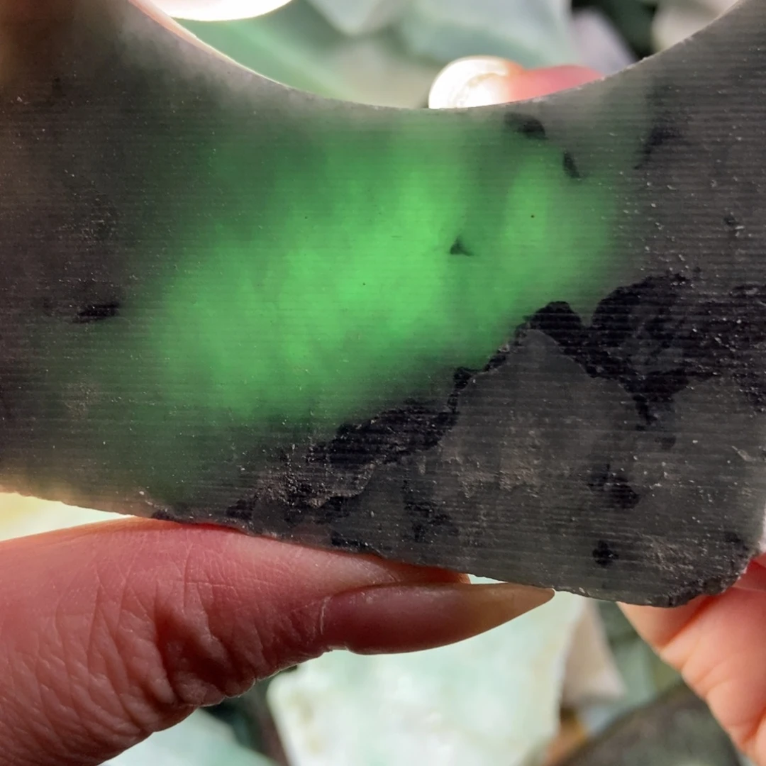 翡翠未镶嵌挂件天然翡翠