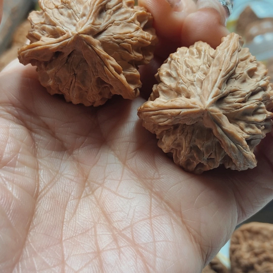 文玩核桃吊坠盘山