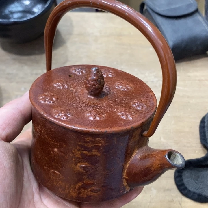 中古品有微瑕，谨慎入手