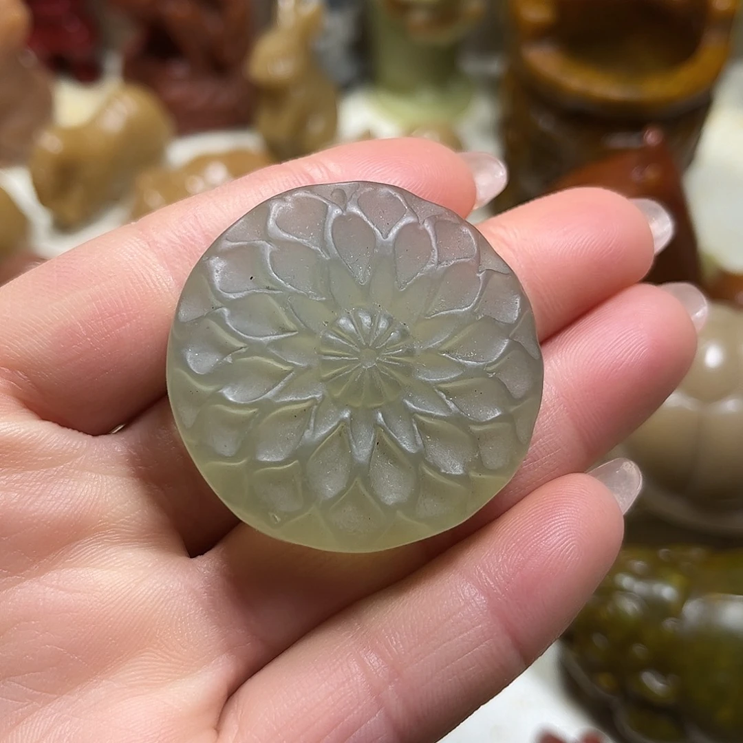 白玉菩提吊坠白玉菩提吊坠