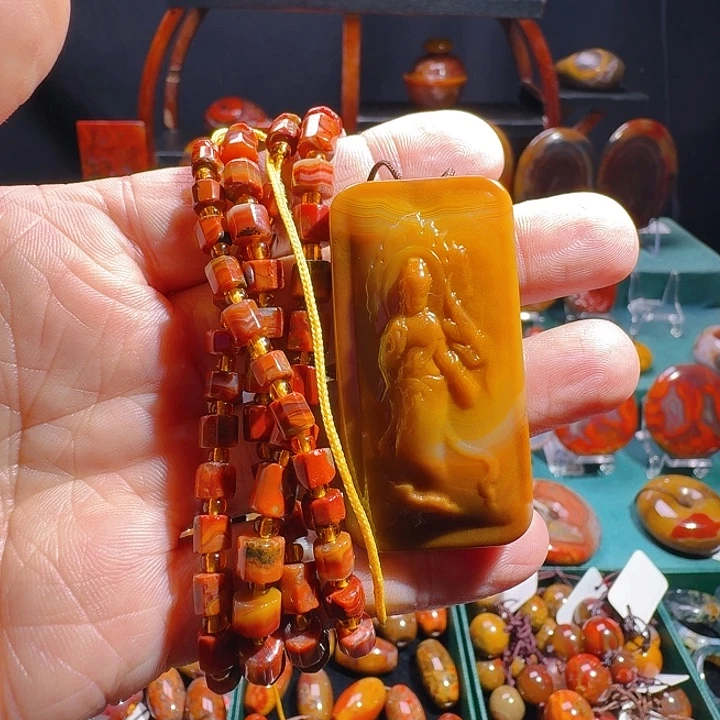 嗯***吶玛瑙/玉髓未镶嵌珠宝半成品