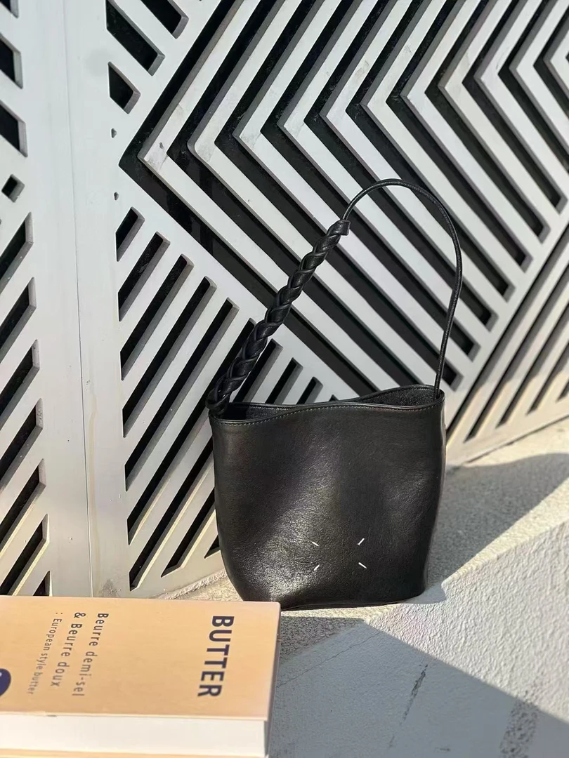 CK6112黑【点点精选】新款时尚轻奢百搭气质女包