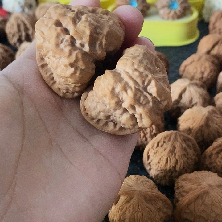 文玩核桃吊坠苏**楼文玩核桃青蛙